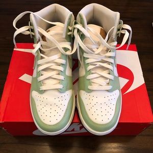 Nike Dunk High Retro SE Honey Dew